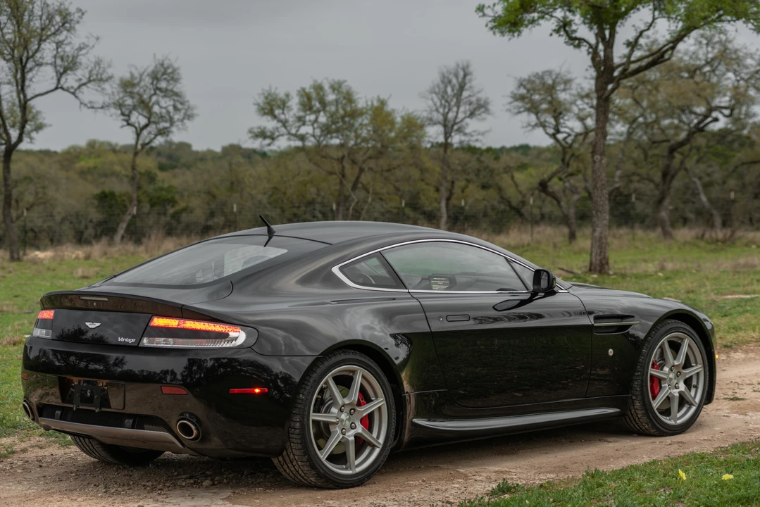 2006 Aston Martin V8 Vantage (2006-2017) - Image 11 of 31