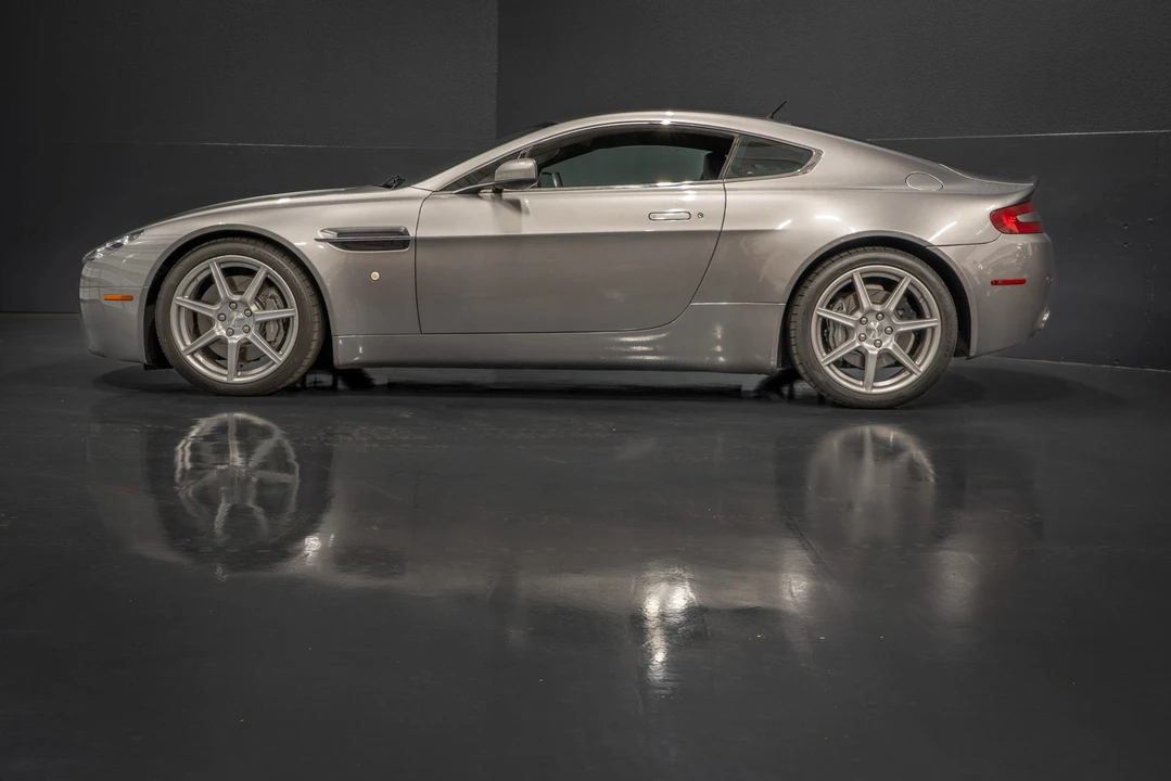 2006 Aston Martin V8 Vantage (2006-2017) - Image 18 of 31