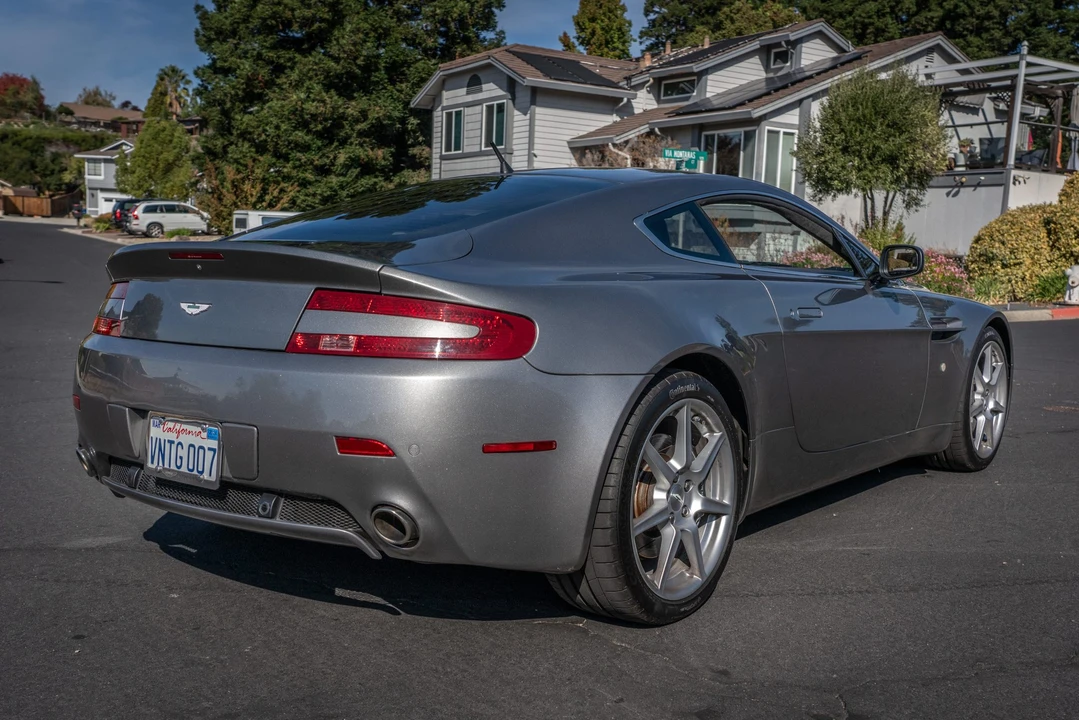 2006 Aston Martin V8 Vantage (2006-2017) - Image 6 of 31