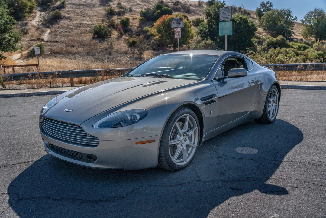 2006 Aston Martin V8 Vantage (2006-2017) - Image 2 of 31