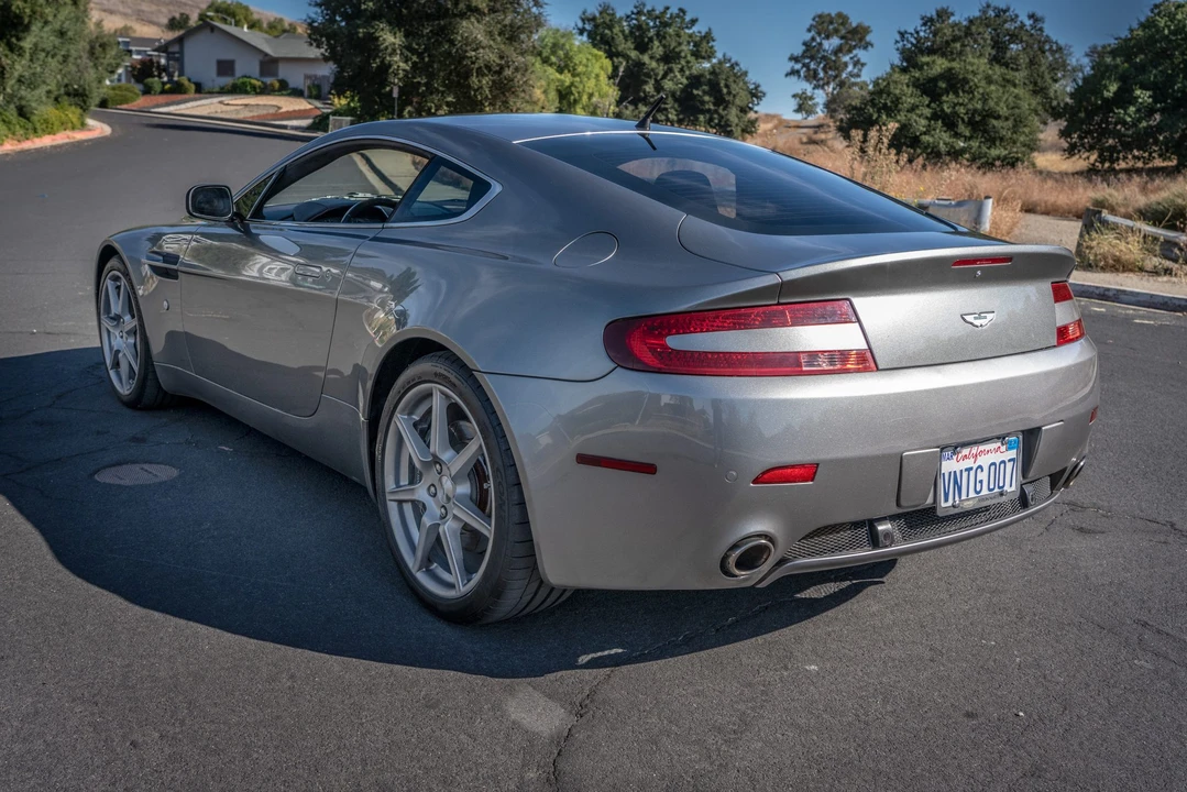 2006 Aston Martin V8 Vantage (2006-2017) - Image 8 of 31