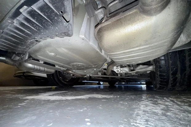 2006 BMW E63/E64 645Ci & 650i - Image 7 of 7