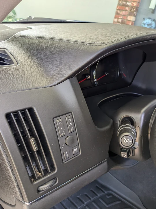 2006 Cadillac STS-V - Image 25 of 31