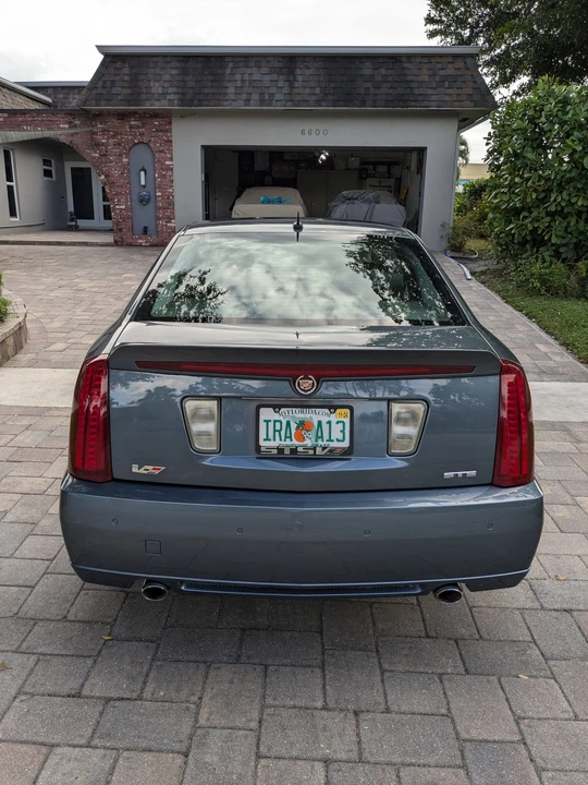 2006 Cadillac STS-V - Image 5 of 31