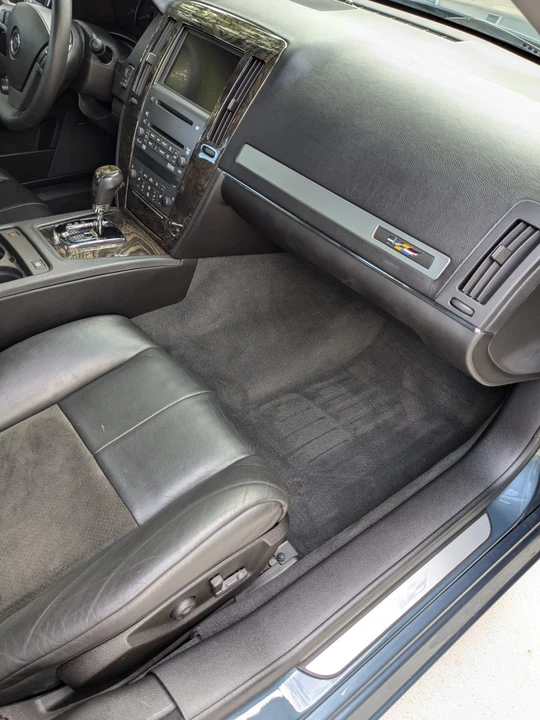 2006 Cadillac STS-V - Image 21 of 31