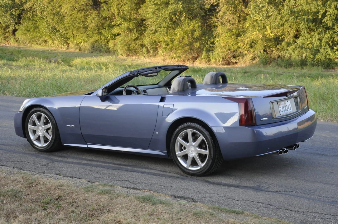 2006 Cadillac XLR - Image 7 of 31