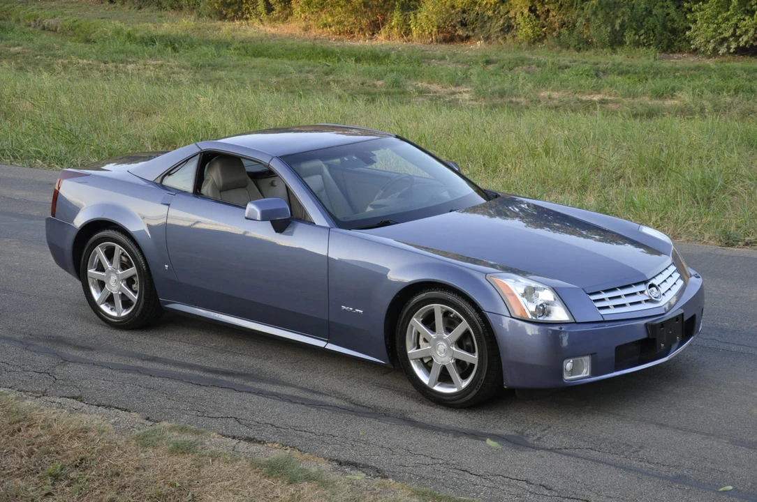 2006 Cadillac XLR - Image 22 of 31