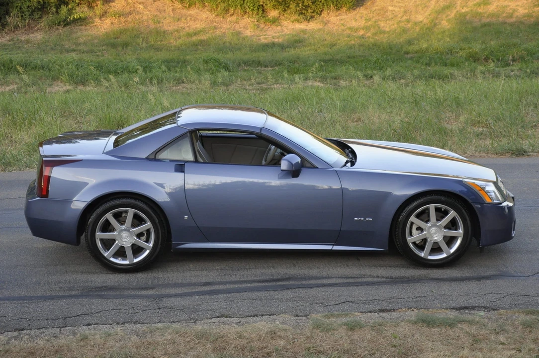 2006 Cadillac XLR - Image 20 of 31