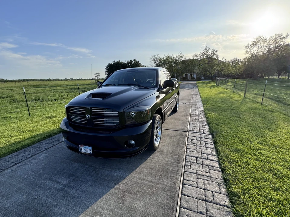 2006 Dodge Ram SRT-10 3rd Gen - Image 3 of 31