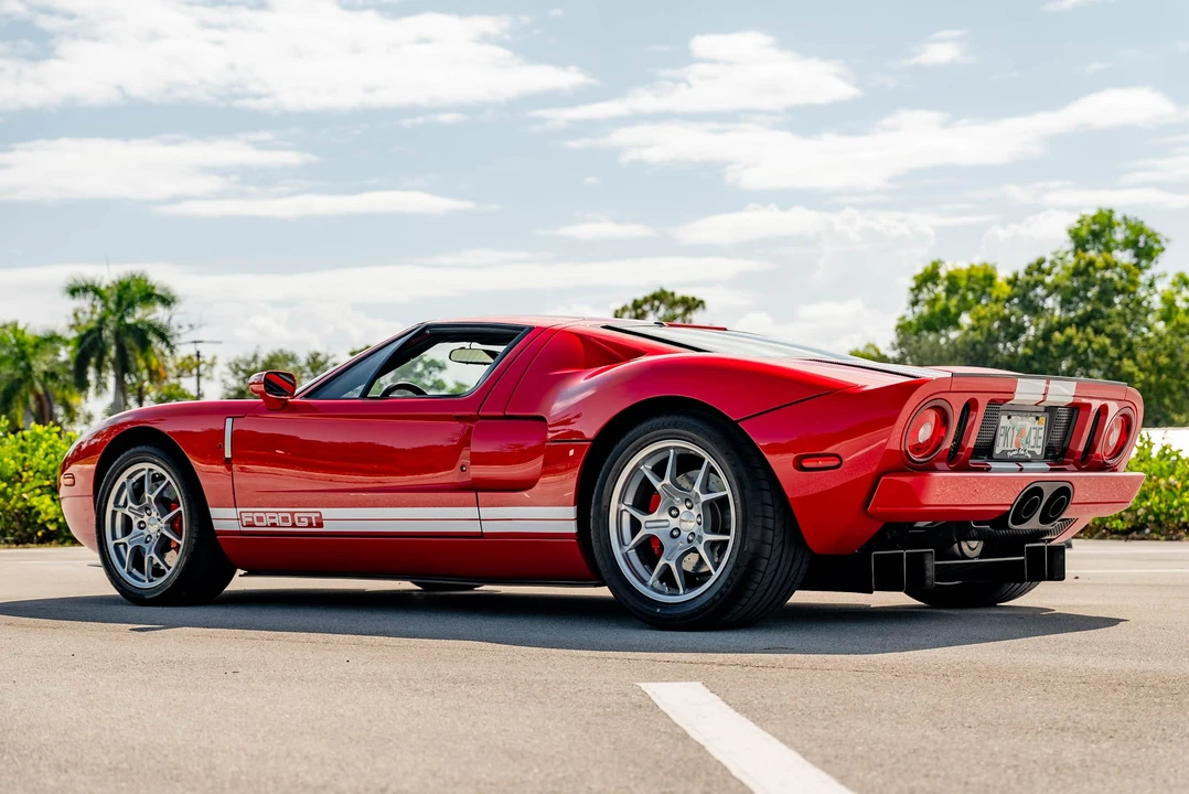 2006 Ford GT 1st Gen - Image 16 of 31