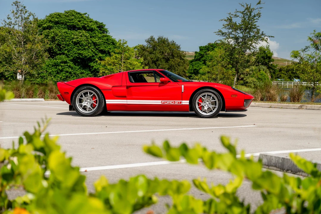 2006 Ford GT 1st Gen - Image 11 of 31