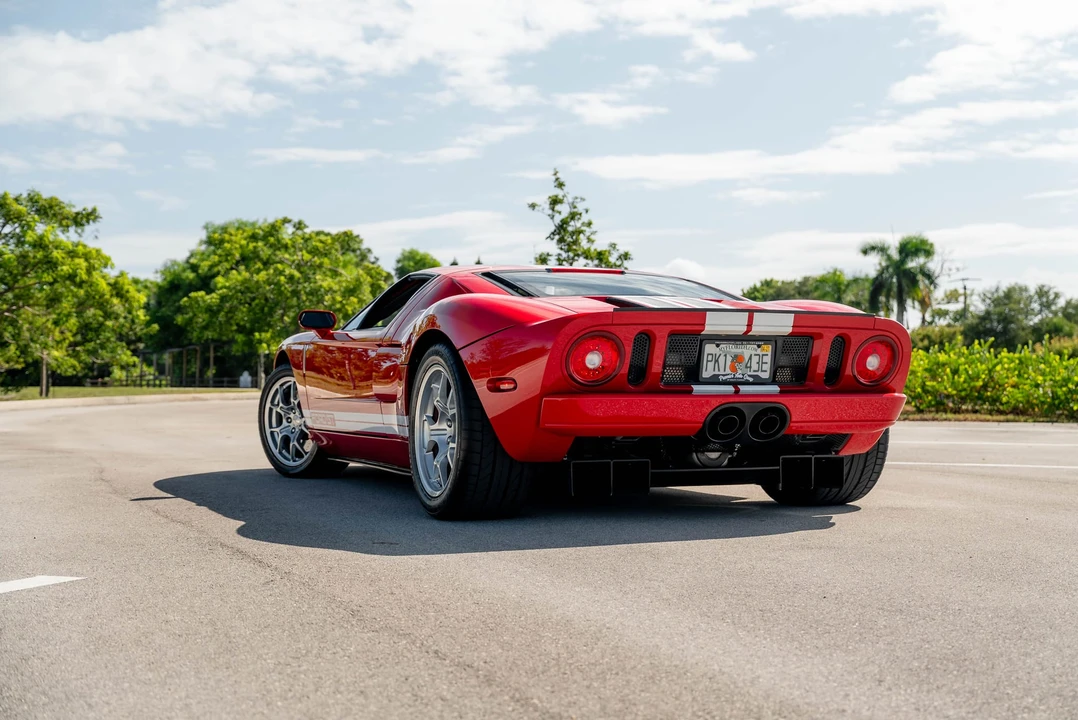 2006 Ford GT 1st Gen - Image 15 of 31