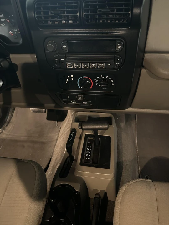 2006 Jeep TJ Wrangler - Image 27 of 31