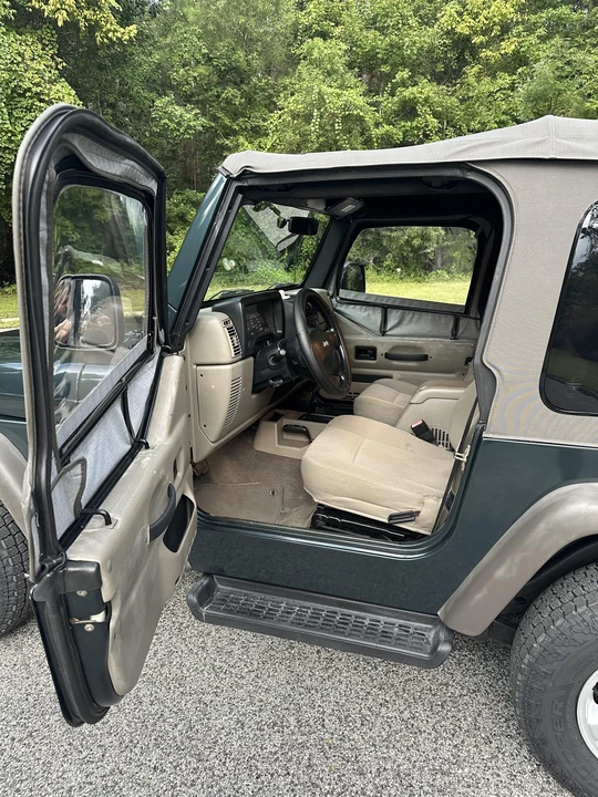 2006 Jeep TJ Wrangler - Image 18 of 31