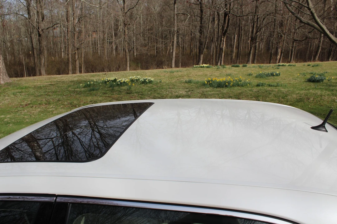 2006 Lexus LS 3rd Gen - Image 20 of 31