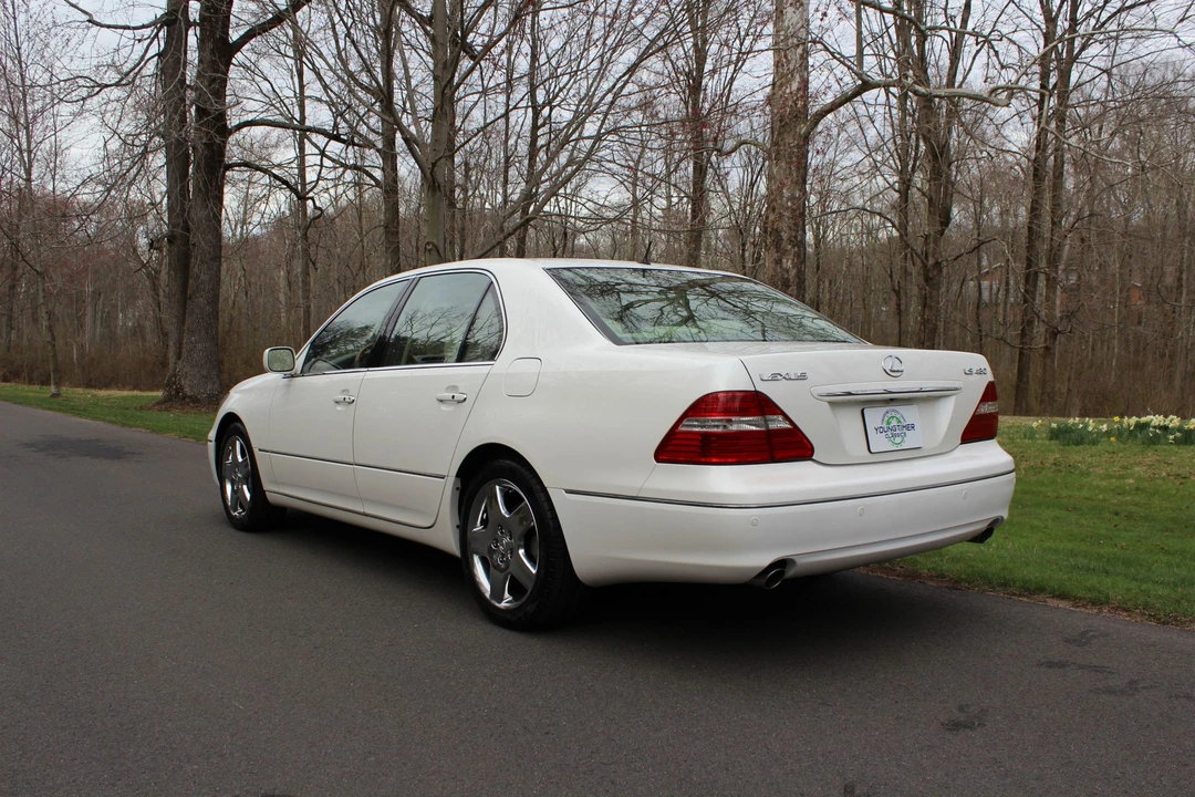 2006 Lexus LS 3rd Gen - Image 6 of 31