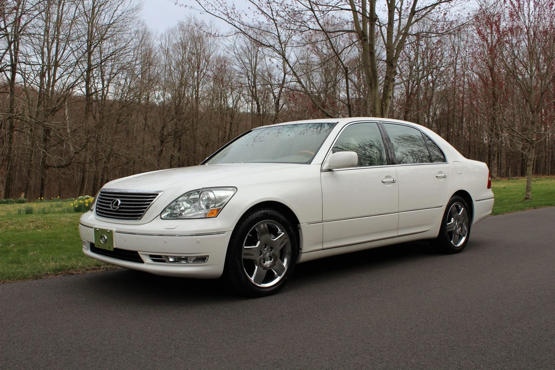 2006 Lexus LS 3rd Gen - Image 4 of 31