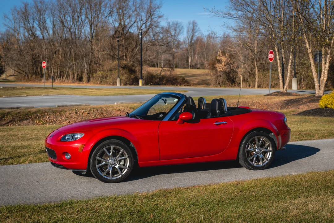 2006 Mazda NC MX-5 Miata - Image 3 of 31