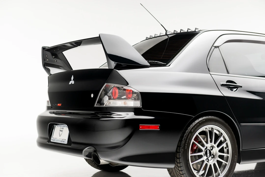 2006 Mitsubishi Lancer Evolution IX 8th Gen - Image 24 of 31