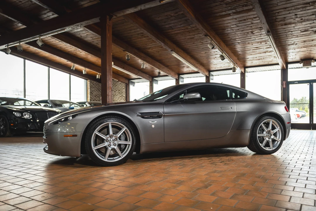 2007 Aston Martin V8 Vantage (2006-2017) - Image 9 of 31