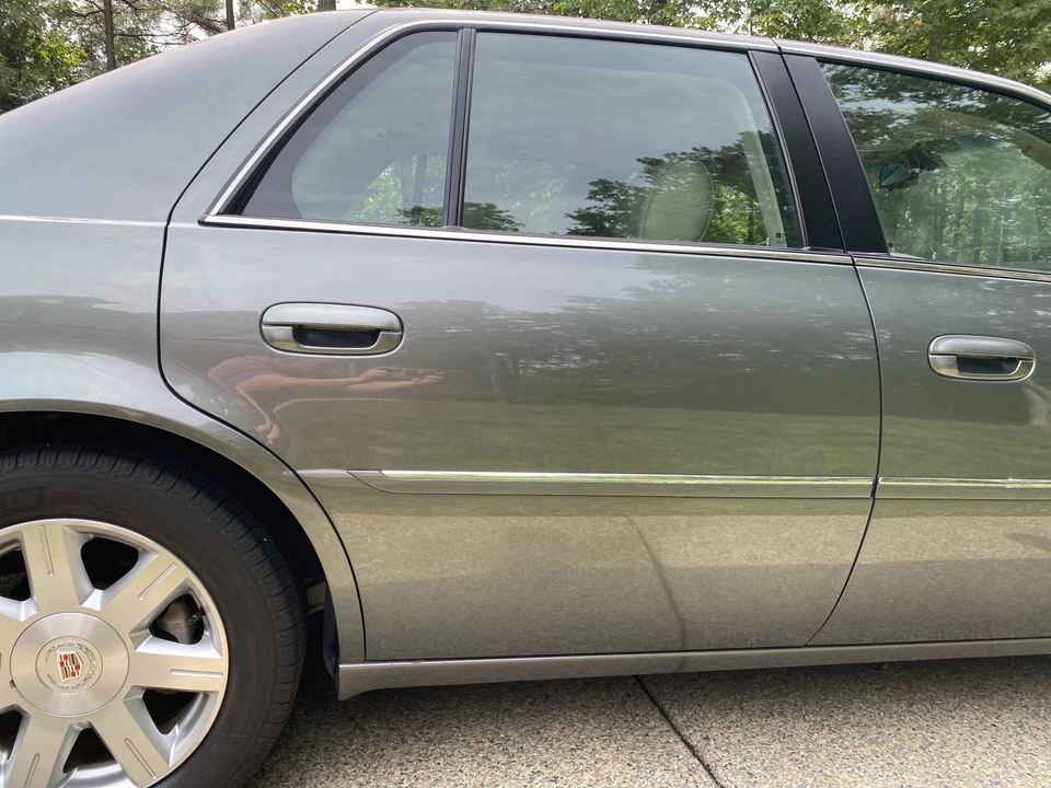 2007 Cadillac DTS - Image 22 of 31