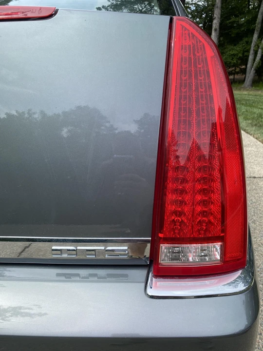2007 Cadillac DTS - Image 28 of 31