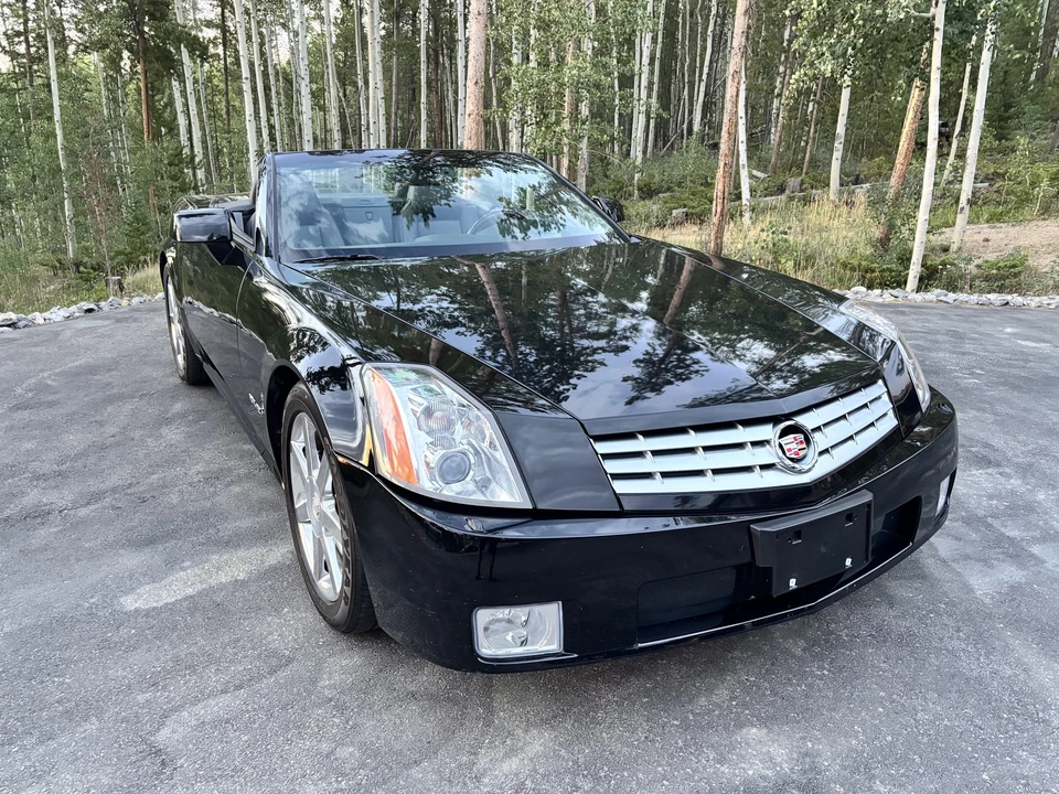 2007 Cadillac XLR - Image 14 of 31