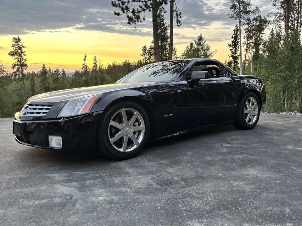 2007 Cadillac XLR - Image 3 of 31