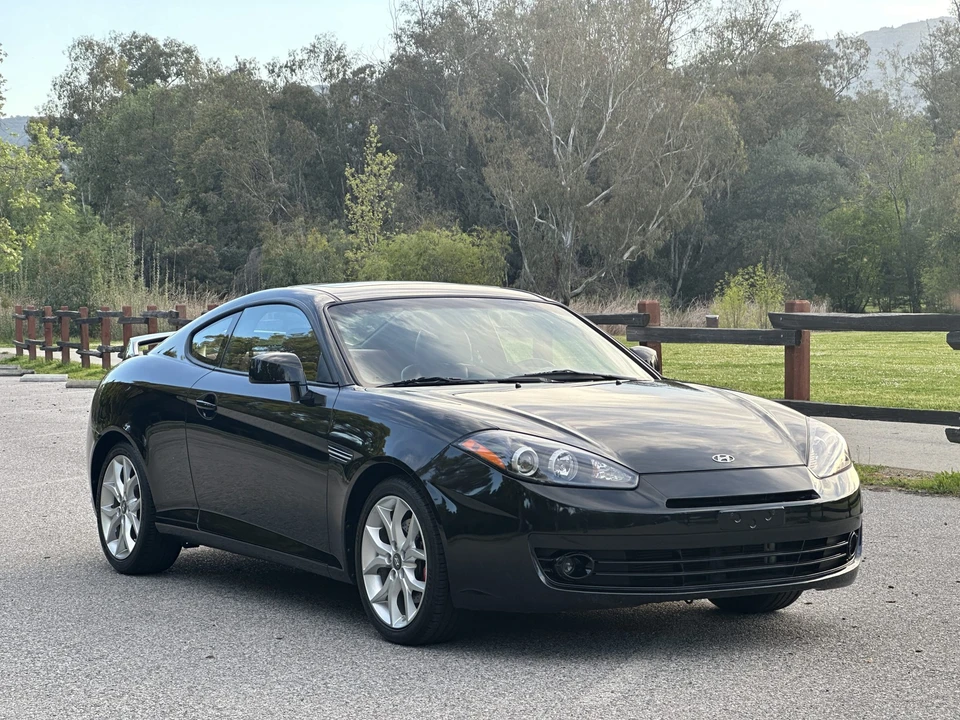 2007 Hyundai Tiburon - Image 4 of 31