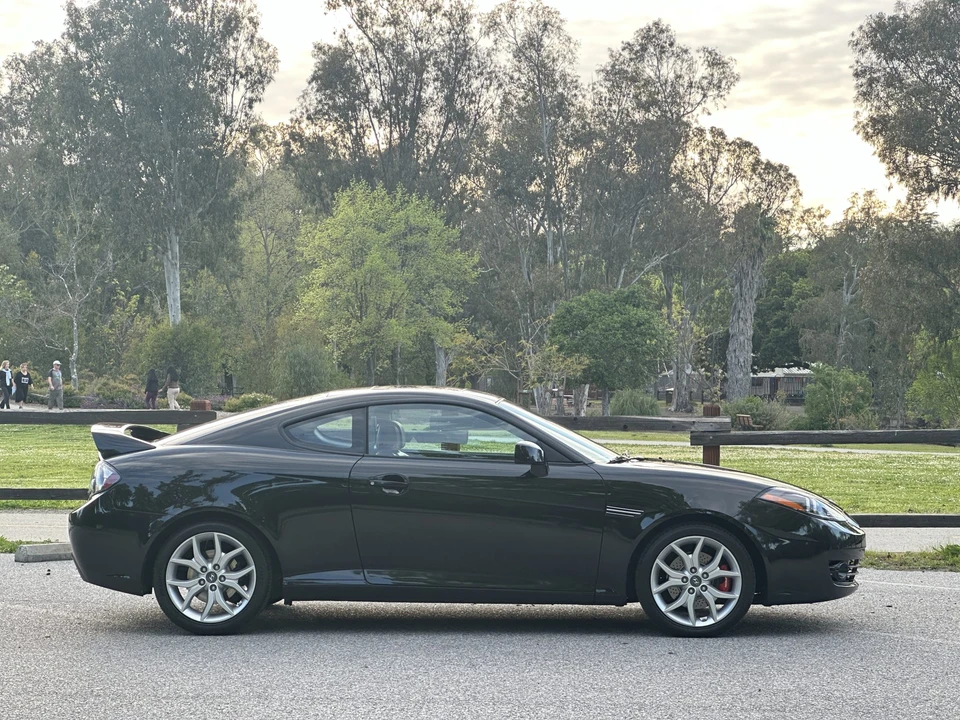 2007 Hyundai Tiburon - Image 5 of 31