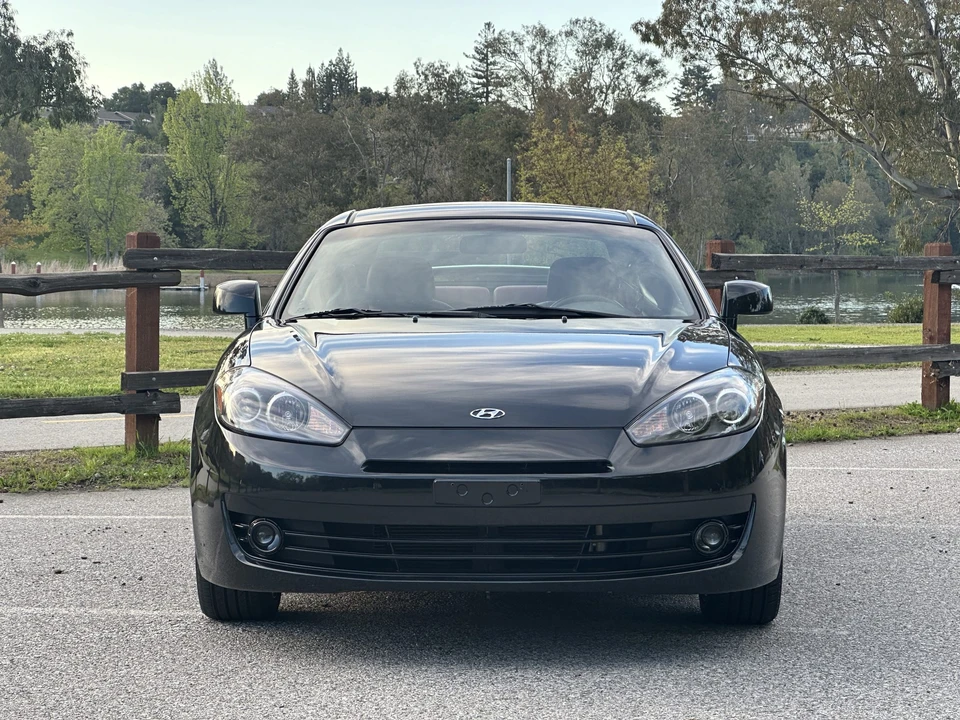 2007 Hyundai Tiburon - Image 3 of 31