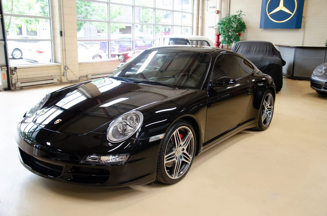2007 Porsche 997 Carrera 4S - Image 2 of 31