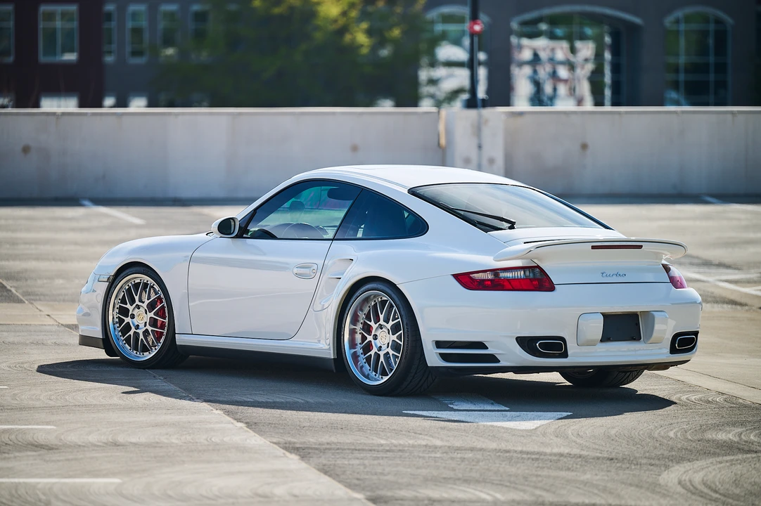 2007 Porsche 997 Turbo - Image 9 of 31