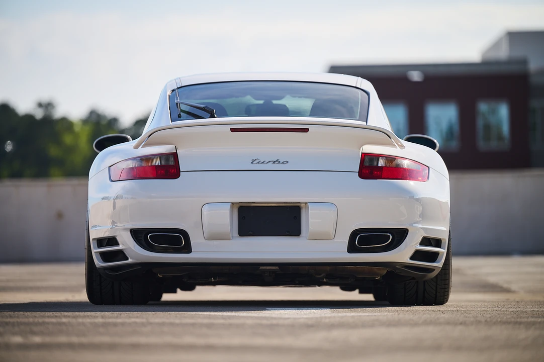 2007 Porsche 997 Turbo - Image 14 of 31