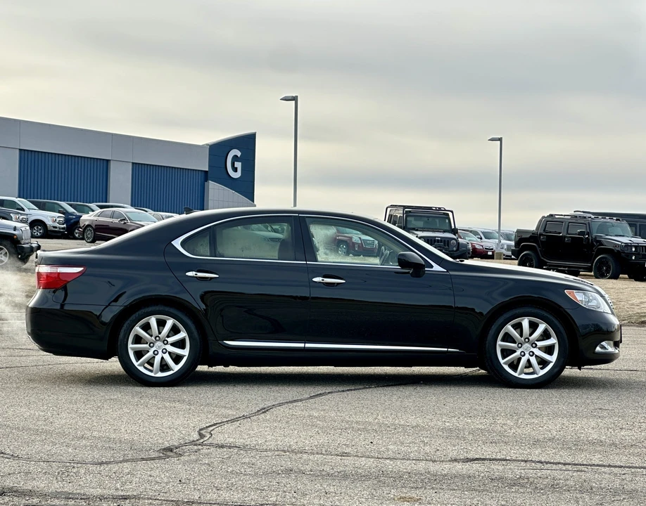 2008 Lexus LS 4th Gen - Image 15 of 31
