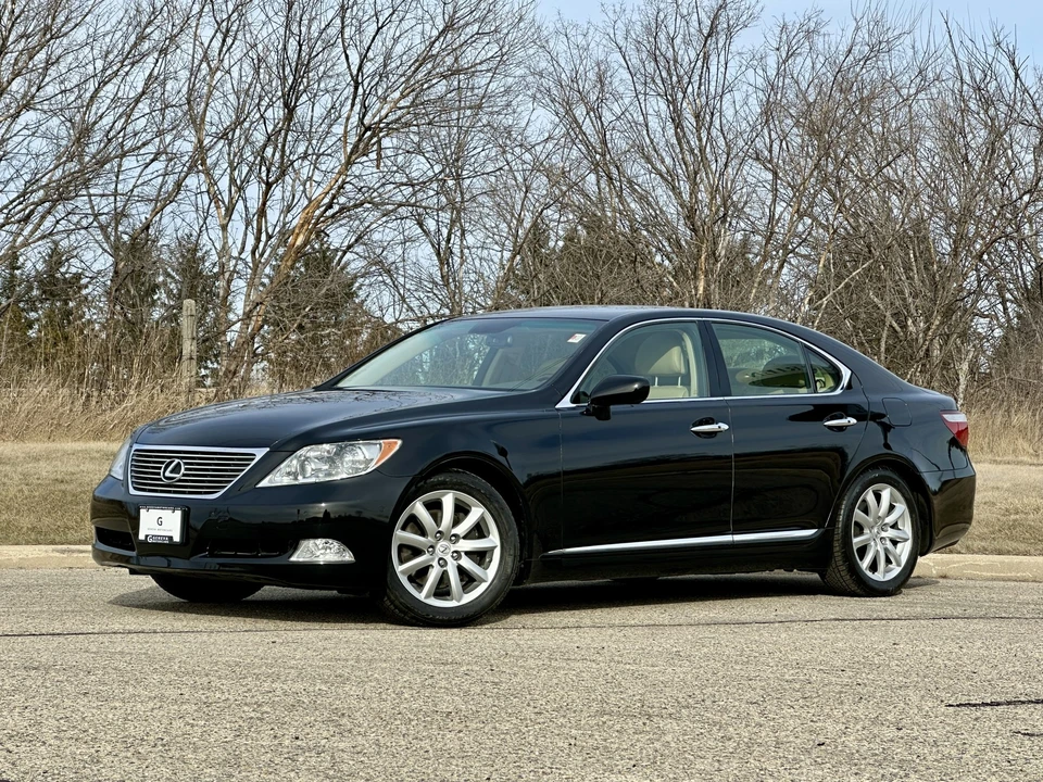 2008 Lexus LS 4th Gen - Image 4 of 31
