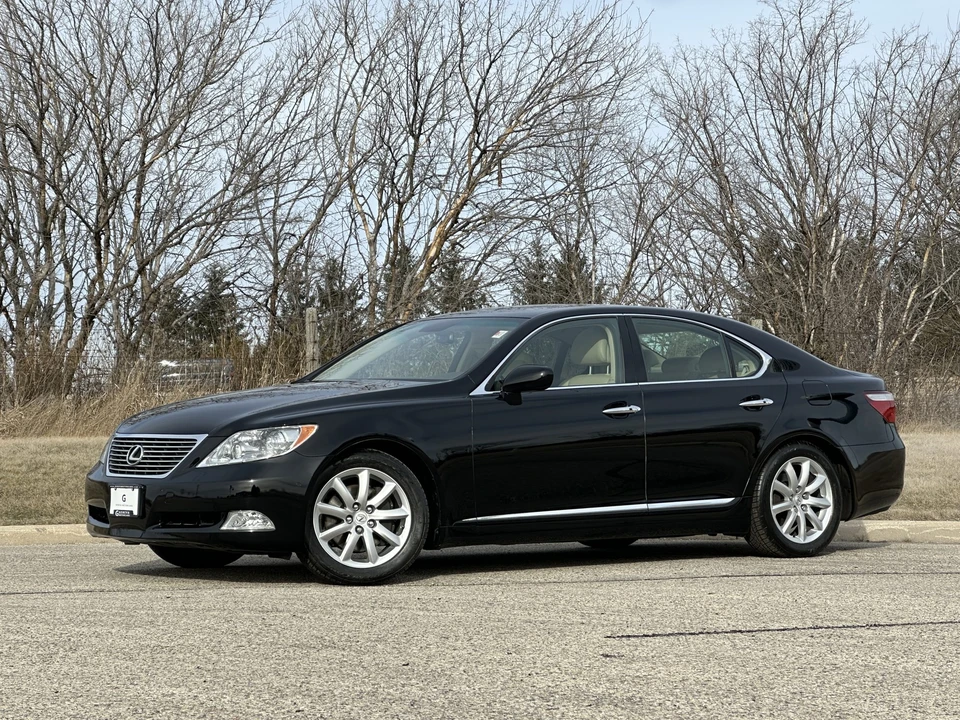 2008 Lexus LS 4th Gen - Image 5 of 31