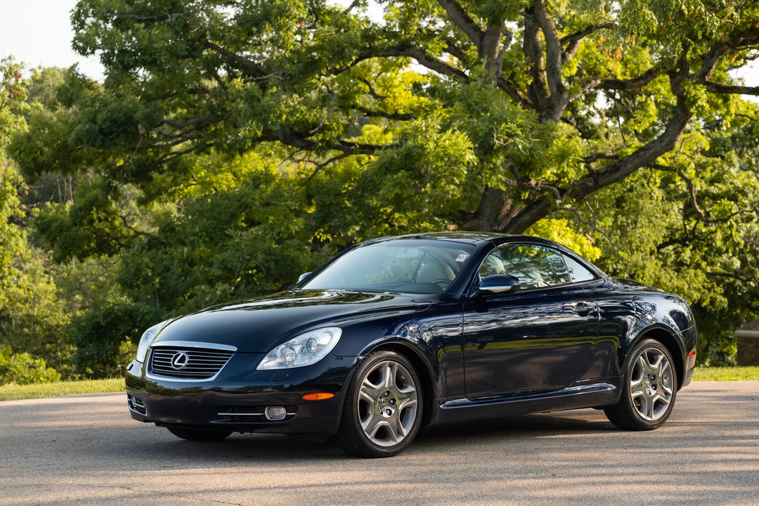 2008 Lexus SC430 - Image 2 of 31