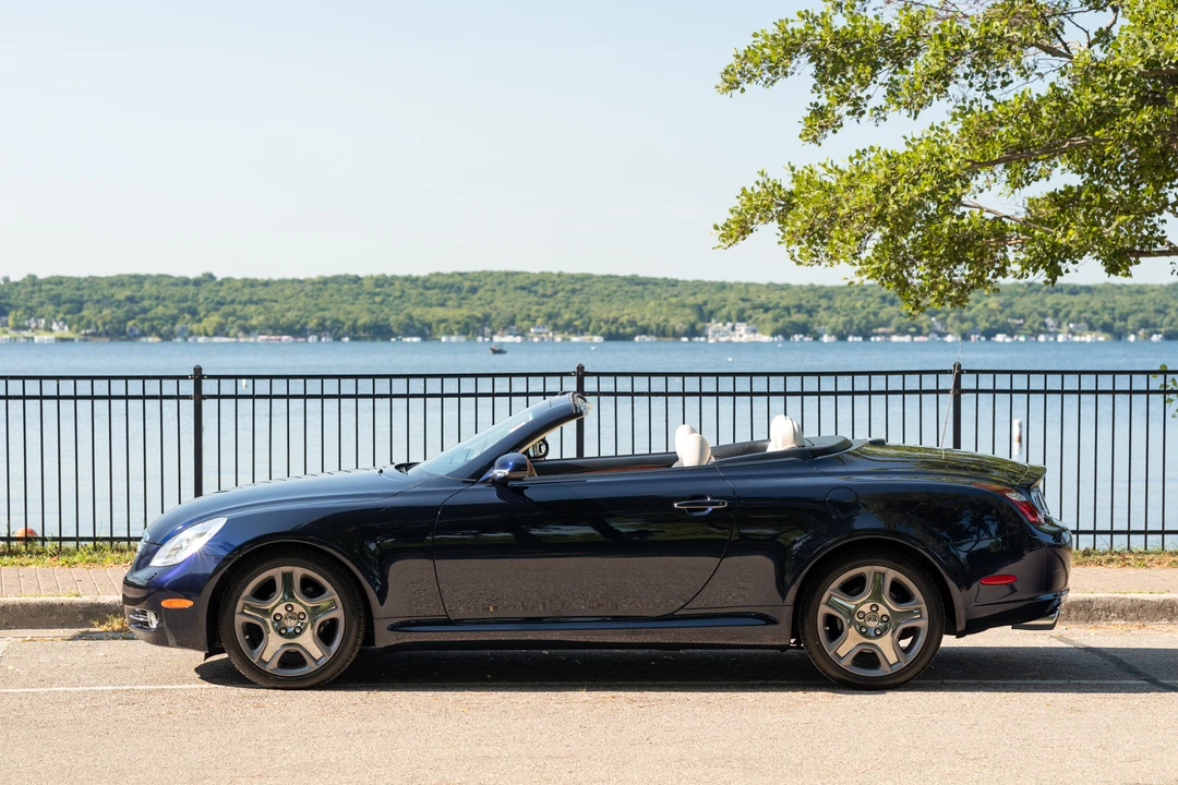 2008 Lexus SC430 - Image 24 of 31