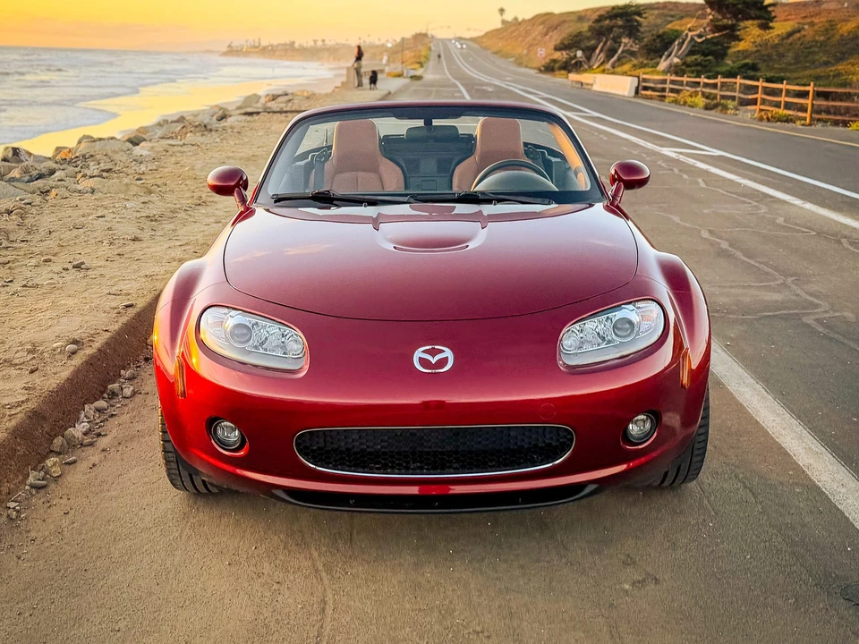 2008 Mazda NC MX-5 Miata - Image 10 of 31