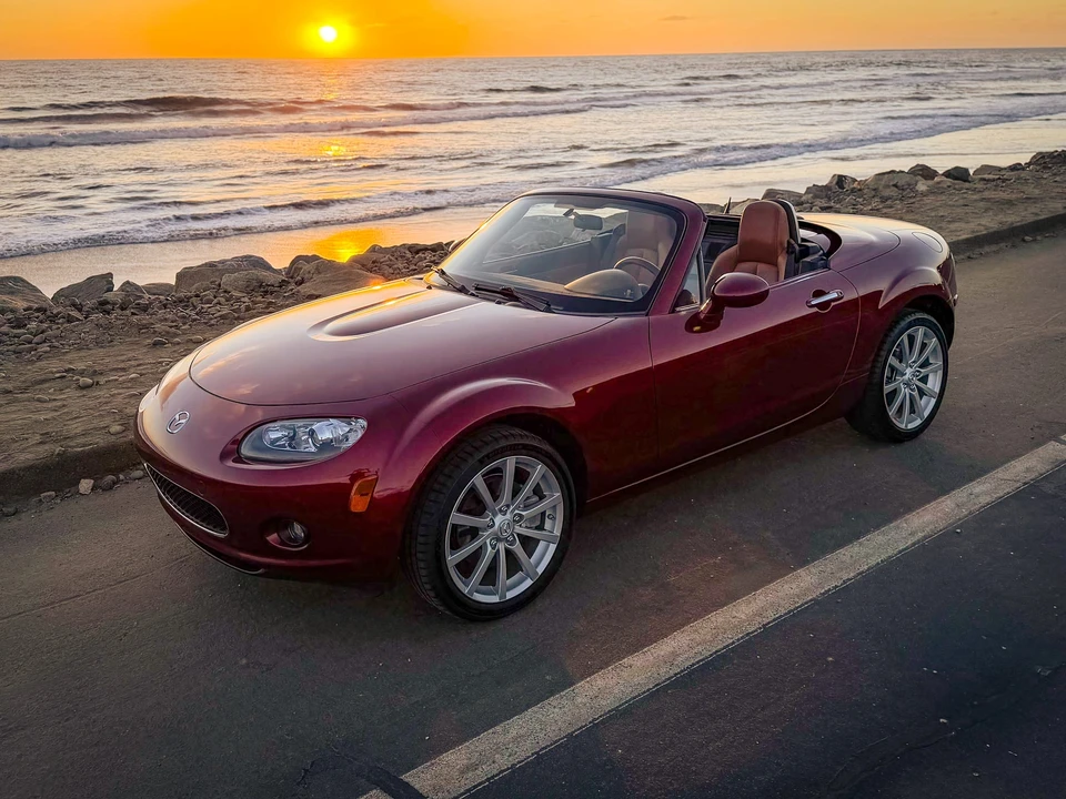 2008 Mazda NC MX-5 Miata - Image 15 of 31