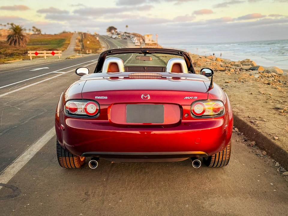 2008 Mazda NC MX-5 Miata - Image 28 of 31
