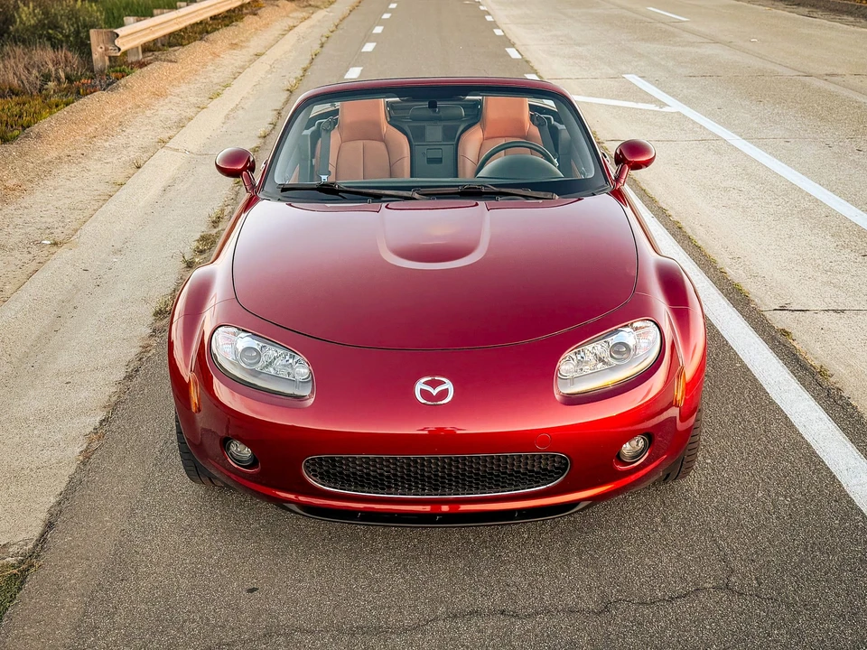 2008 Mazda NC MX-5 Miata - Image 9 of 31