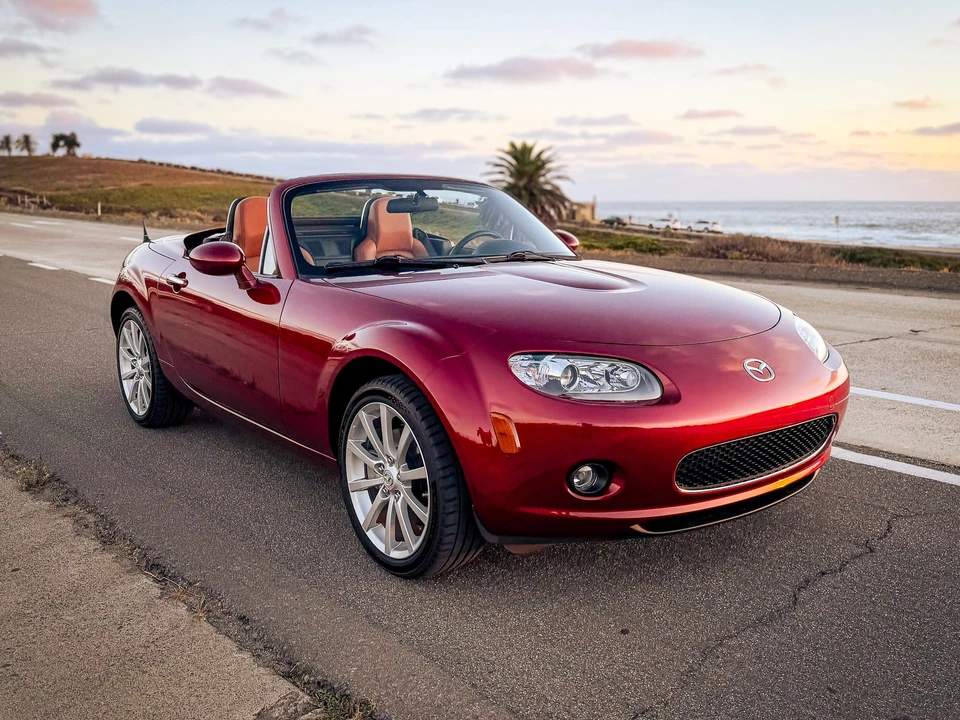 2008 Mazda NC MX-5 Miata - Image 5 of 31