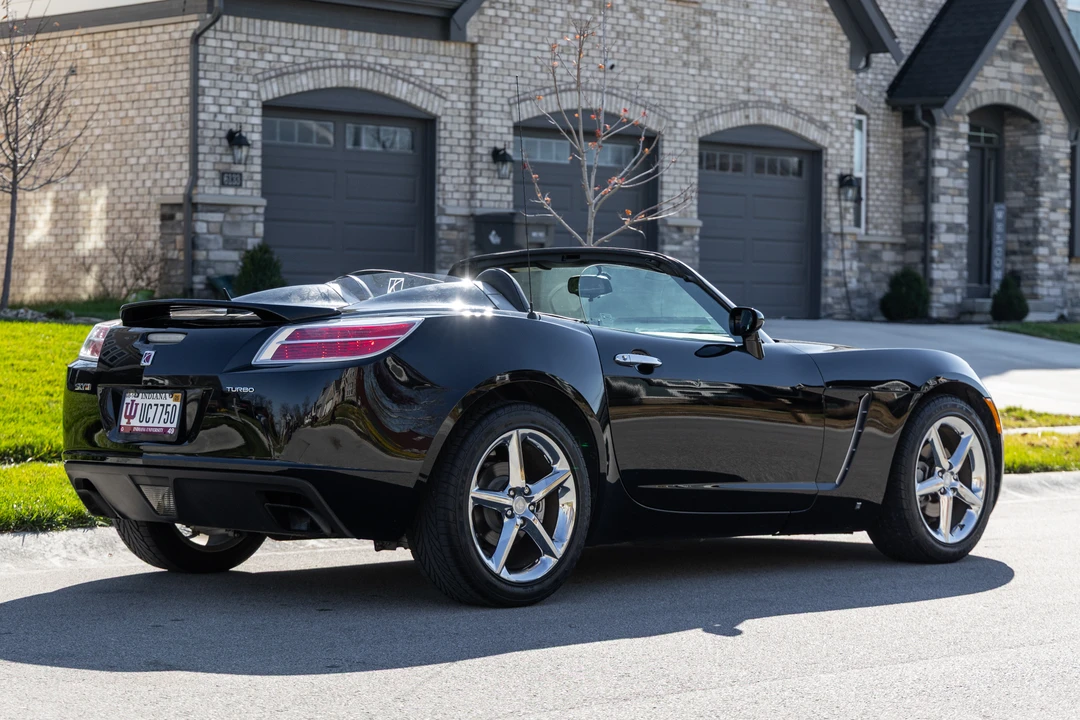 2008 Saturn Sky Red Line - Image 2 of 31