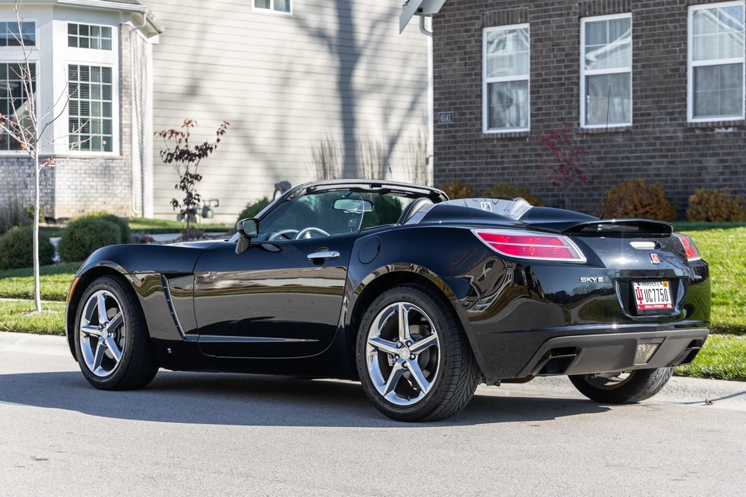 2008 Saturn Sky Red Line - Image 3 of 31
