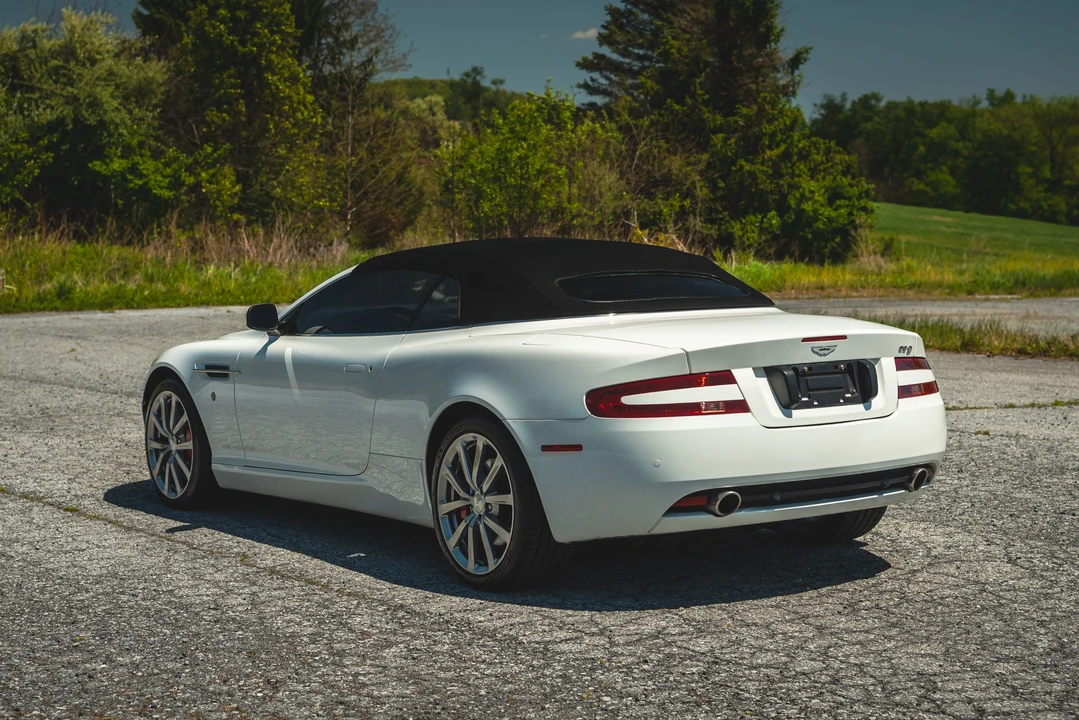 2009 Aston Martin DB9 - Image 6 of 31