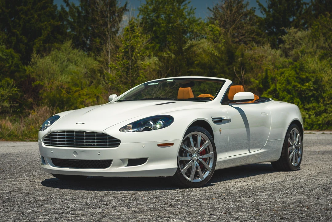 2009 Aston Martin DB9 - Image 16 of 31