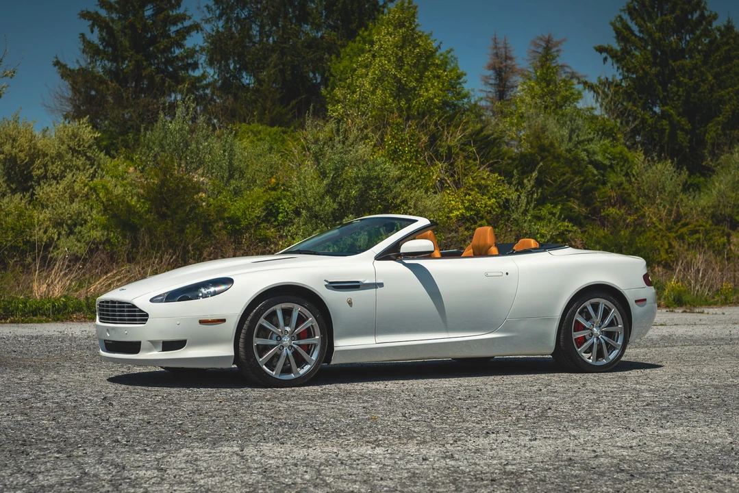 2009 Aston Martin DB9 - Image 24 of 31