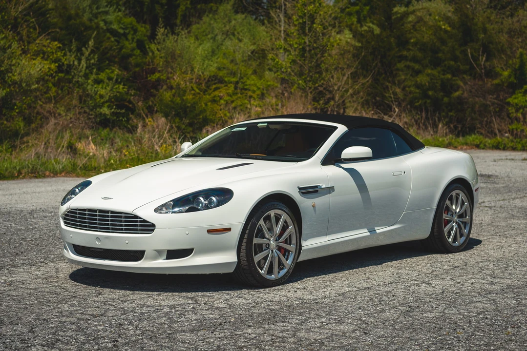 2009 Aston Martin DB9 - Image 2 of 31